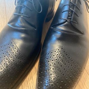 Louis Vuitton men’s shoes